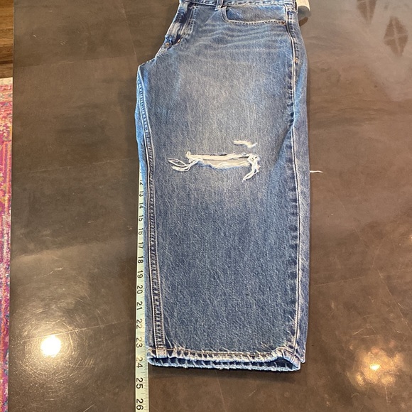 NWT! GAP jeans - Picture 5 of 6